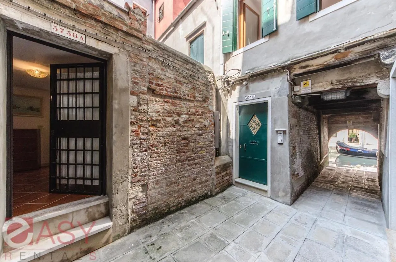Rialto Suite Venice 0*,  Italy